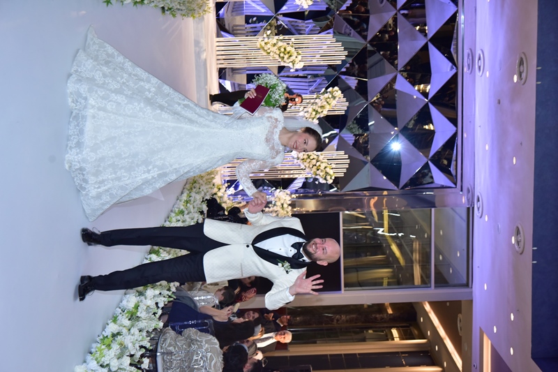 Emine Akan-Selçuk Güler  Görkemli Bir Dü�ünle Dünyaevine Girdiler 